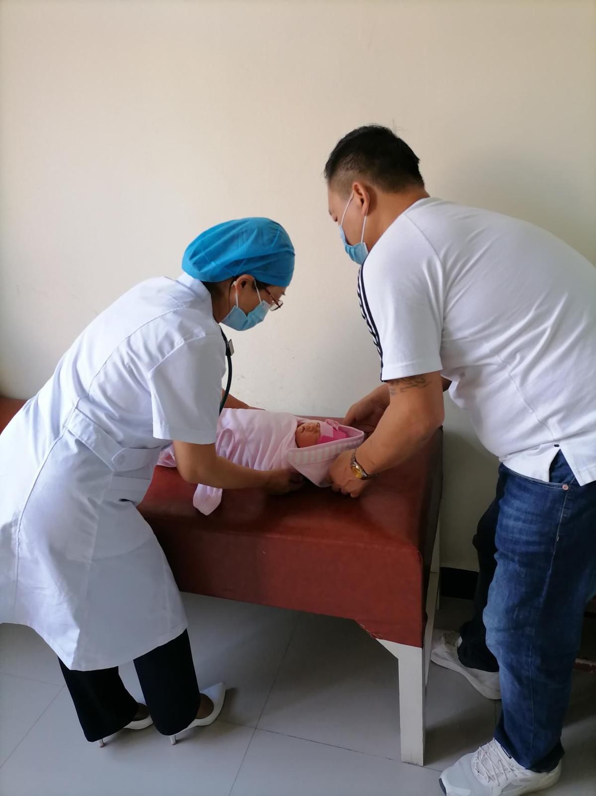 吕进|“零距离”诊疗 群众家门口享受优质医疗服务