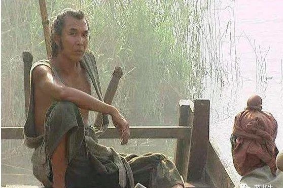 阮小二|水浒好汉:被奸臣冤枉而丢官的他,看似可惜,实则幸运