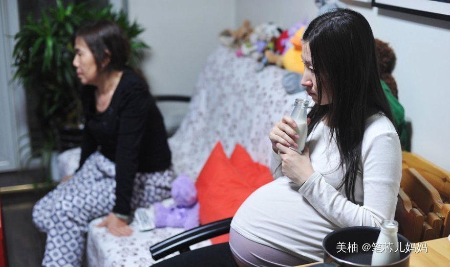 妈妈|胎儿的大小,跟孕妈吃多少关系不大,胎儿的大小跟这6个因素有关