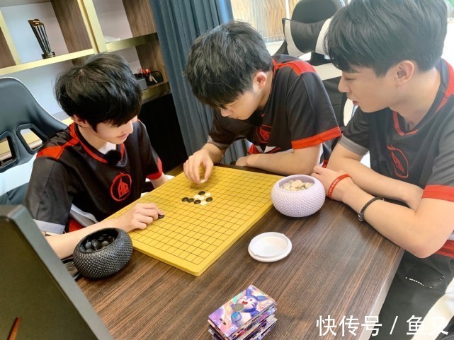 hero|TTG4:2KSG,世冠总决赛提前上演,网友:清清把猪八戒扣了吧