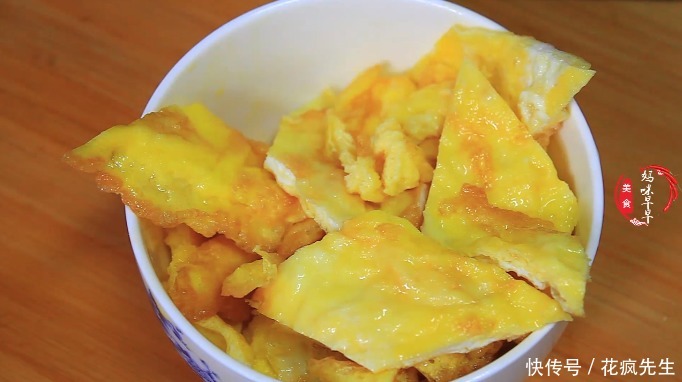 吃光|秋季要多吃萝卜,教你新做法,不炒不腌不凉拌,一大盆上桌就吃光