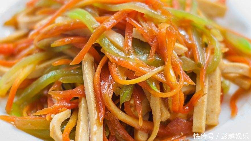 炒素三丝,用此法好看又好吃,拿肉都不换,简单农家饭,美味爽口