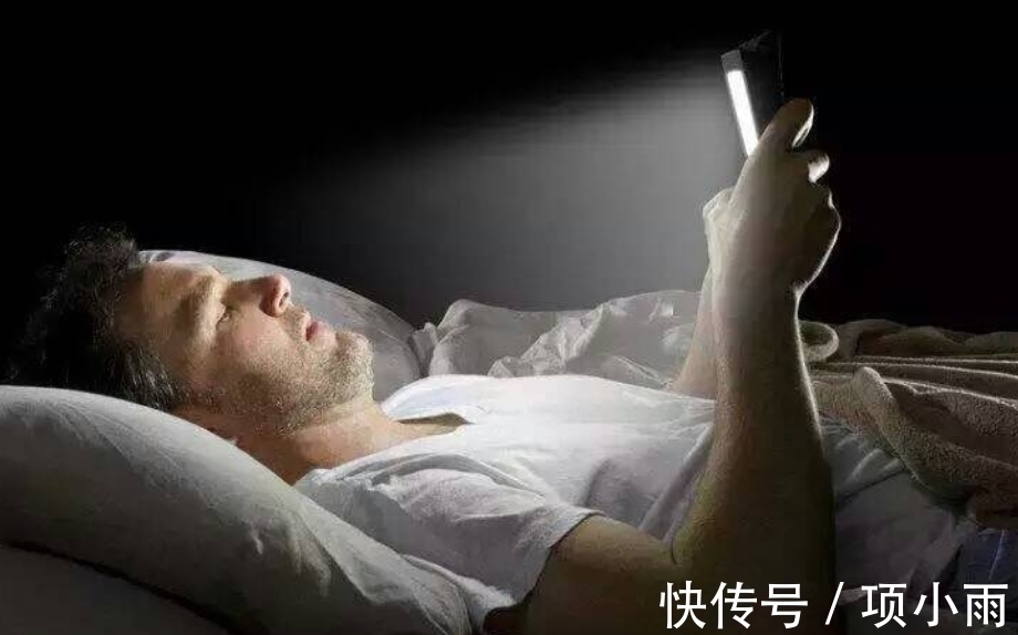 读者$长期沉迷网络小说者,都是什么心理?他们的状态或许出乎你的意料