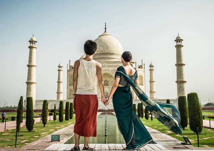 泰姬陵背后的历史:王后是管家之女,生14个孩子后得产褥病而死