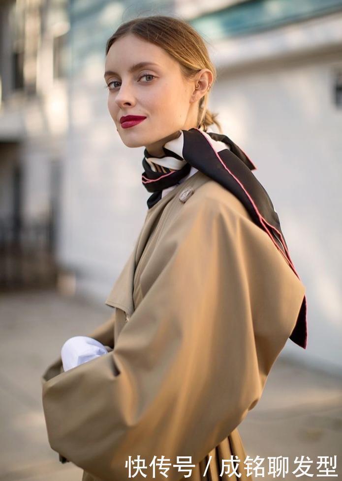  双面呢大衣|女人到了中年穿衣别太繁琐，简单色彩搭配要学会，时髦减龄又大气