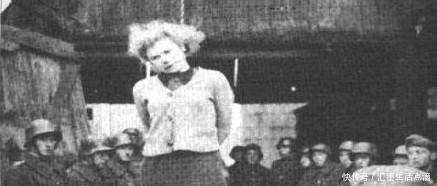 金娜|杀害17岁苏联女英雄玛莎·勃洛斯金娜的德国士兵,下场如何