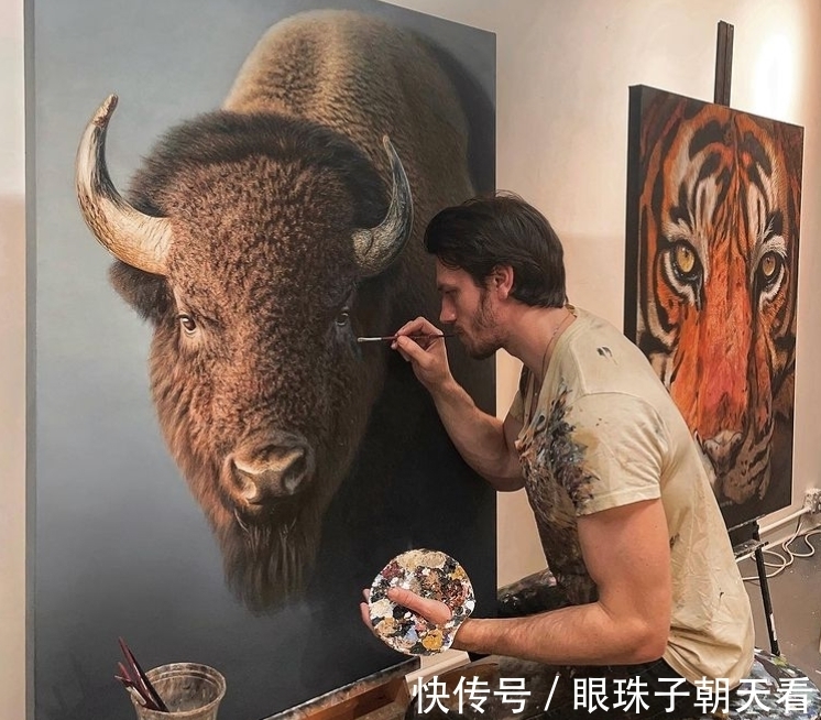 热爱!超写实野生动物,狂野凶猛的样子,随时准备从画布上扑下来