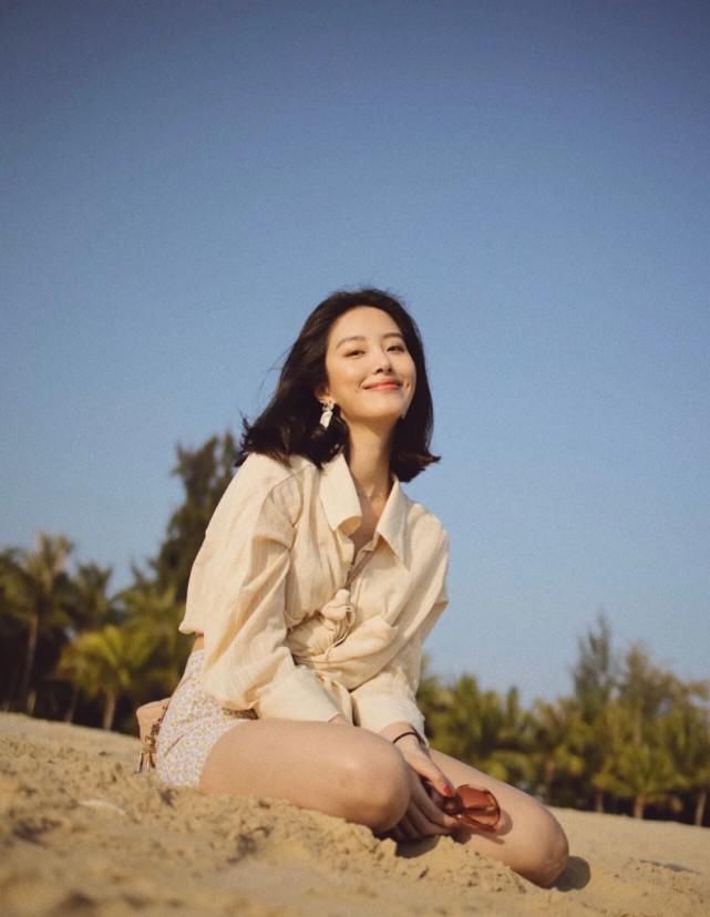 锁骨发out了！2021短发流行这么剪，烫不烫都超好看