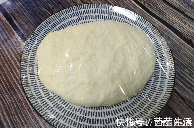 无铝泡打粉|炸油条，用酵母粉就错了，教你正确配方比例，蓬松酥脆、越吃越香