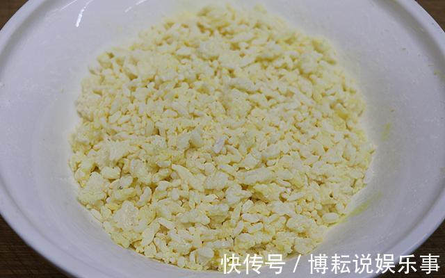 锅巴|剩饭用铁锅烙一下，做成锅巴，瞬间变成香饽饽，金黄香又脆
