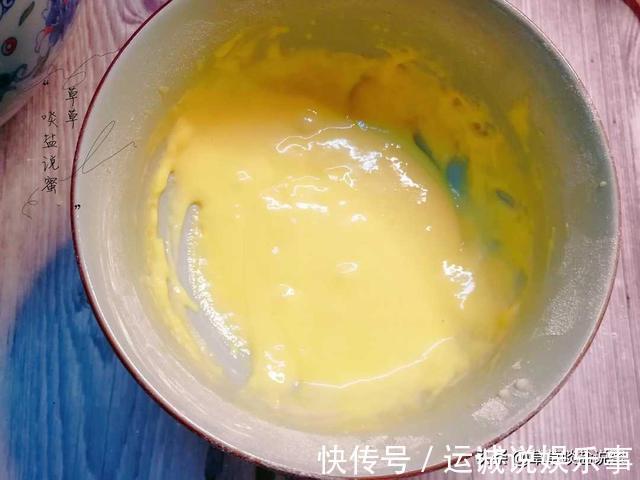 蛋清|做什么蛋糕？蛋奶酥比蛋糕更容易上手，而且口味更香酥