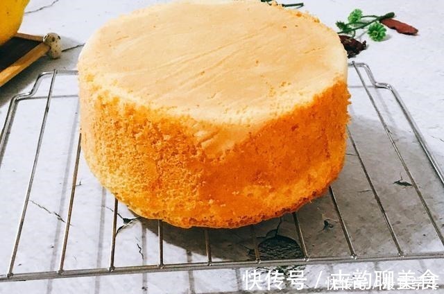无水无油老式蛋糕，蛋清蛋黄不分离，在家就能做简单几步，零失败