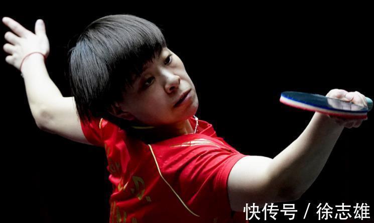 刘诗雯|福原爱祝贺刘诗雯回归:真为你高兴,下次给我签名