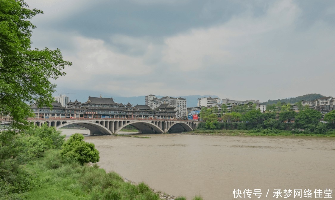 蒙顶山|中国一座“最爱哭泣”的城市，夏天只有23度，适合假日避暑游