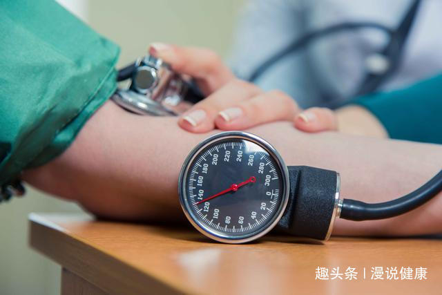 危害|再三叮嘱:高血压有4怕,最好一个都别占!做好3点,或许还能增寿