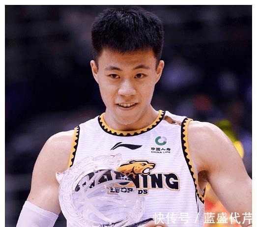 nc张镇麟迎23岁生日!辽篮祝福太暖心,有望成中国男篮领军人物!