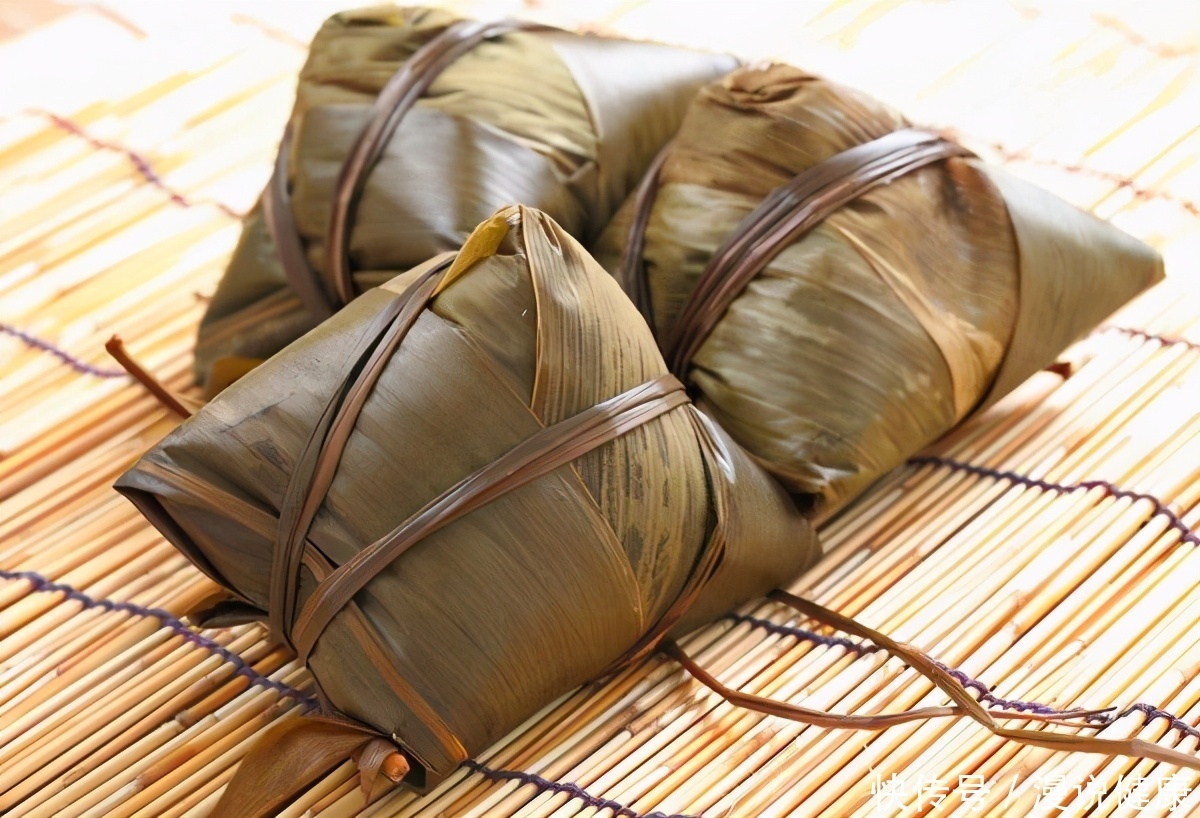 豆沙粽子|粽子吃甜还是咸的好?提醒:把握好这3点,端午佳节健康吃粽子