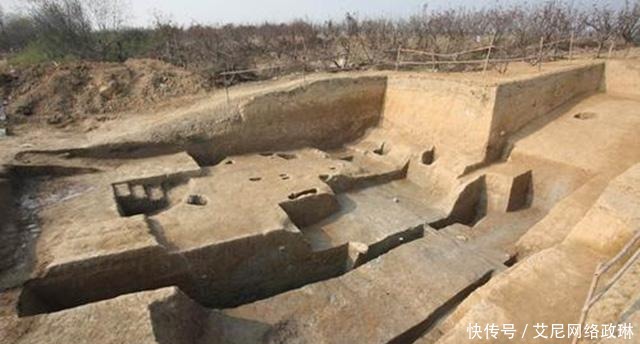 朝之前|施昕更:把中国历史定格在5000年前