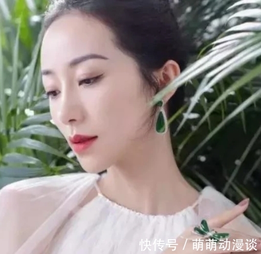 翡翠|没想到家世显赫，为人还低调的韩雪，也是翡翠的忠实粉丝