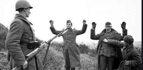 士兵|最耻辱的战役！50万士兵用飞机坦克败给拿弓箭的土著，还倒贴70亿