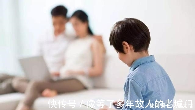 自律性|“妈妈，我就玩两分钟”，父母的两种回应，成就了两种不同的人生