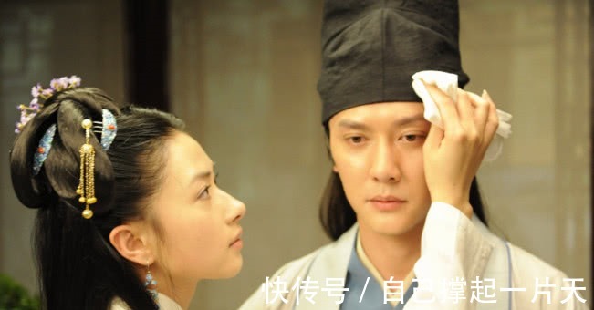 牵牛|才女出一上联“牵牛喝水嘴对嘴”,你能对出下联吗!