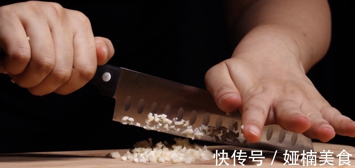 芝麻油|豆腐煎肉饼，减肥也能吃的低脂肉饼