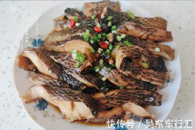 氨基酸|这才是我家最爱吃的鱼，不煎不炸无水无油，掀开锅盖那一刻太香了