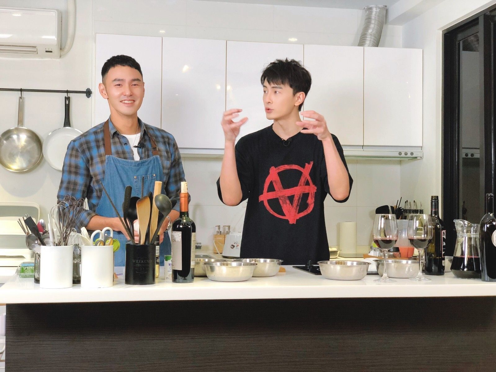 郑元畅之不专业厨房第一季完美收官!阮经天金句频出句句戳心