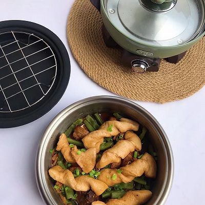 鸡肉豆角焖卷子|减脂期必备的鸡肉豆角焖卷子，拒绝?肥胖