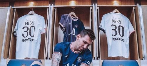 最低工資|巴薩新球衣售價(jià)遭吐槽 過去8成銷售來自梅西球衣！多少款式都白扯