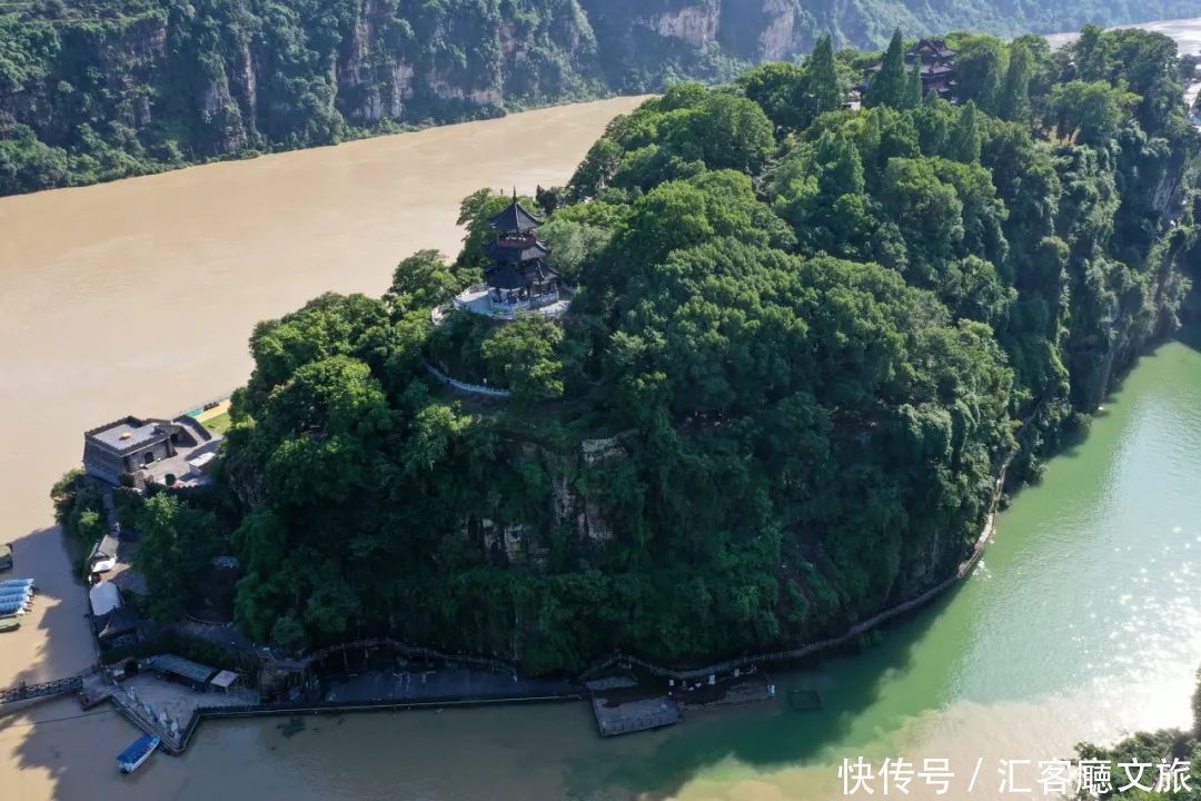 中年|湖北这座安逸小城，山水太绝了！难怪顶流文豪都写诗点赞