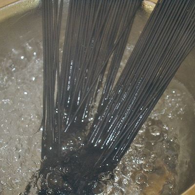 咖喱酱|咖喱巴沙鱼盖浇墨鱼汁意面