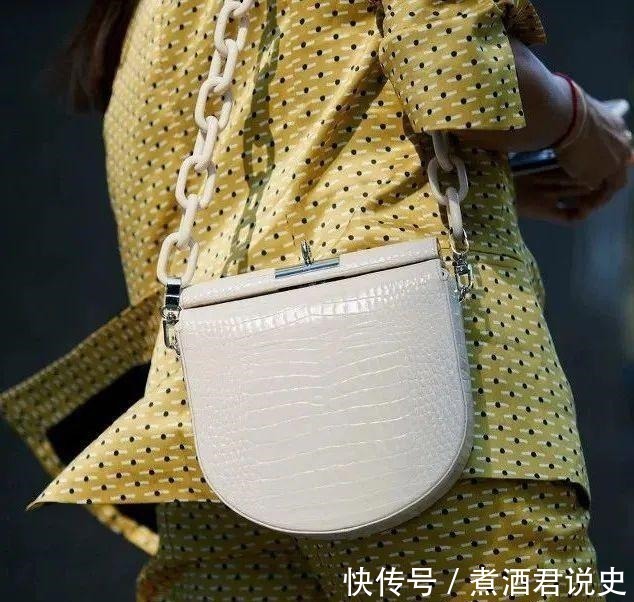 tote 今年最时髦,有个性的包包!今年最时髦,有个性的包包!