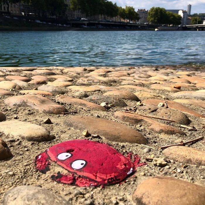 涂鸦漫画,这也许就是世界在艺术家眼中的样子吧