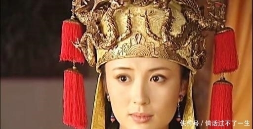 她是中国第一位女状元,晚年却被贼王强迫,结局让人甚是心疼