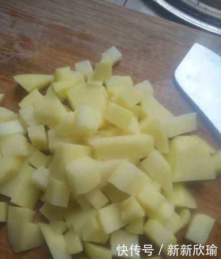 20年大厨教你烧牛肉的最好吃做法,牛肉软烂鲜香美味,不腥不柴!