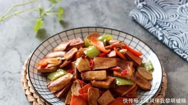 杏鲍菇和它是绝配,高钙高蛋白,营养易消化,孩子长身体正需要