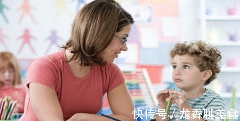 婴儿|当婴儿清醒时,父母就应该努力使婴儿愉快,尽量去满足他!