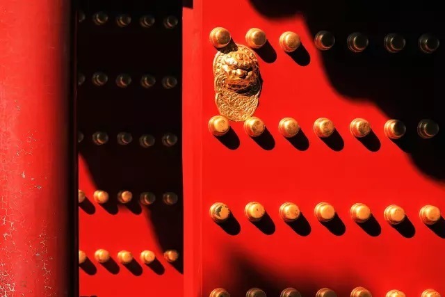 我们用红色征服了全世界!