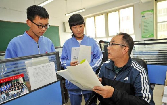 成绩优异|高中同班，军校同队，国防科技大学3名新生的“奇妙缘分”