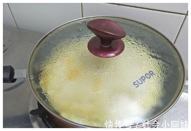 发面葱花饼的简单制作方法,手不沾面,学会不用天天吃馒头花卷了