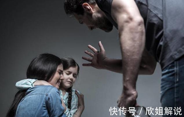 指甲|从小“咬指甲”的孩子,长大后会变成什么样逃不掉这两种结局