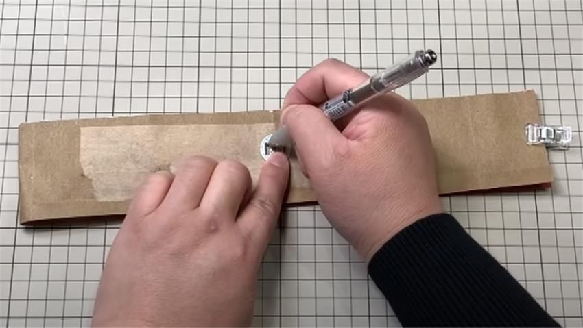 日本 日本手工牛人,把一次性纸袋做成手提包,看完想学缝纫了!