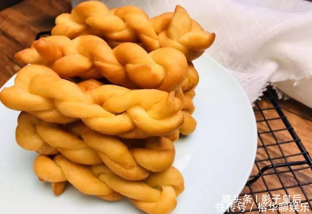 奶酥|奶酥麻花,掌握3点在家做,口感酥香,软硬适中,孩子抢着吃