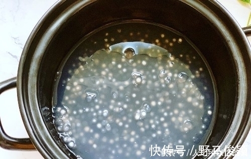 紫薯|煮西米露时加上此种食材,既好看又好吃,1碗成本不到2块钱