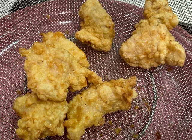 吃起来不脆大叔教你炸鸡酥脆的秘诀,只需简单几步,全家人爱吃