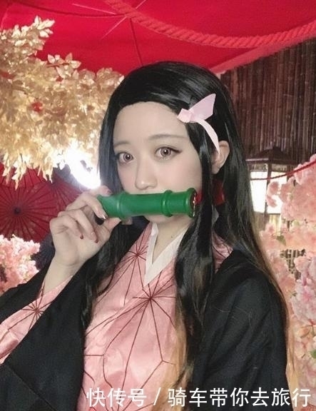 小姐姐|鬼灭之刃：因为原动漫火爆的影响，国内掀起一波COS其角色的潮流