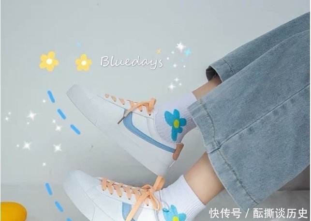 生活中|三双小白鞋,你觉得哪双小白鞋最好看?测你的初恋姓什么?
