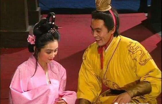 王允|《三国演义》：铲除董卓之后，吕布知道自己被王允和貂蝉骗了吗？